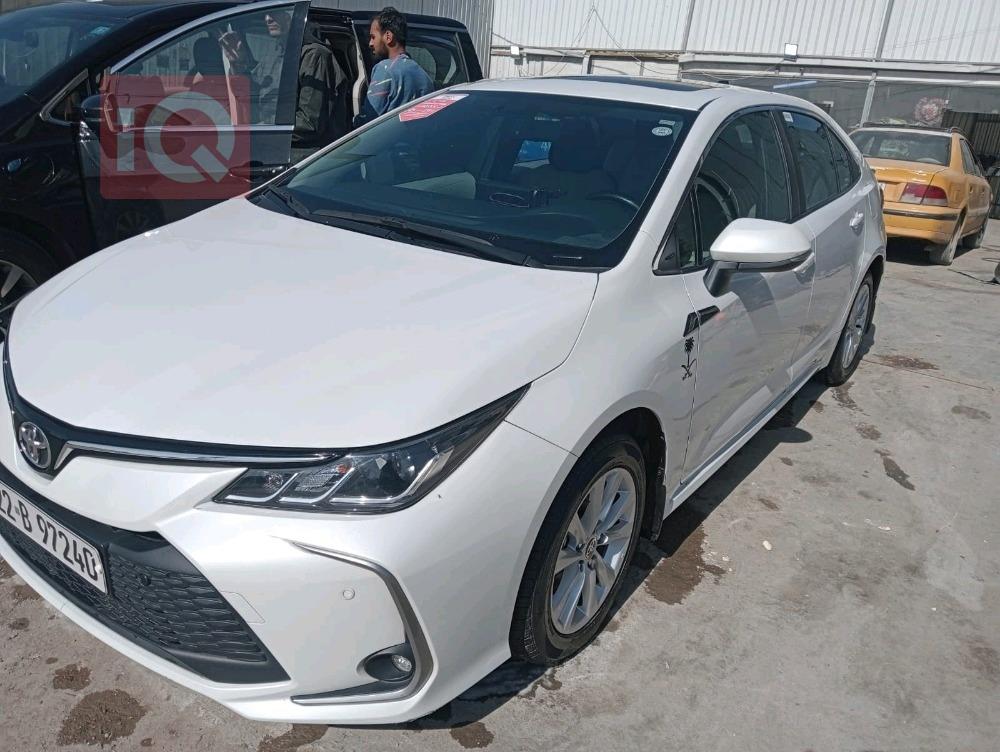 تۆیۆتا کۆرۆلا